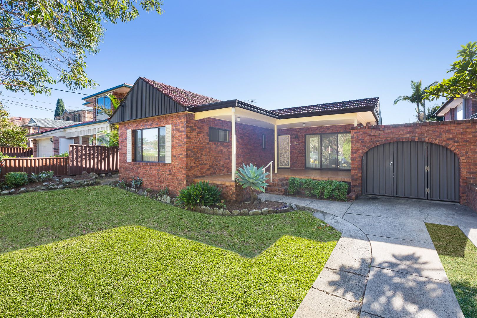 239 Box Road, Sylvania Property History & Address Research Domain