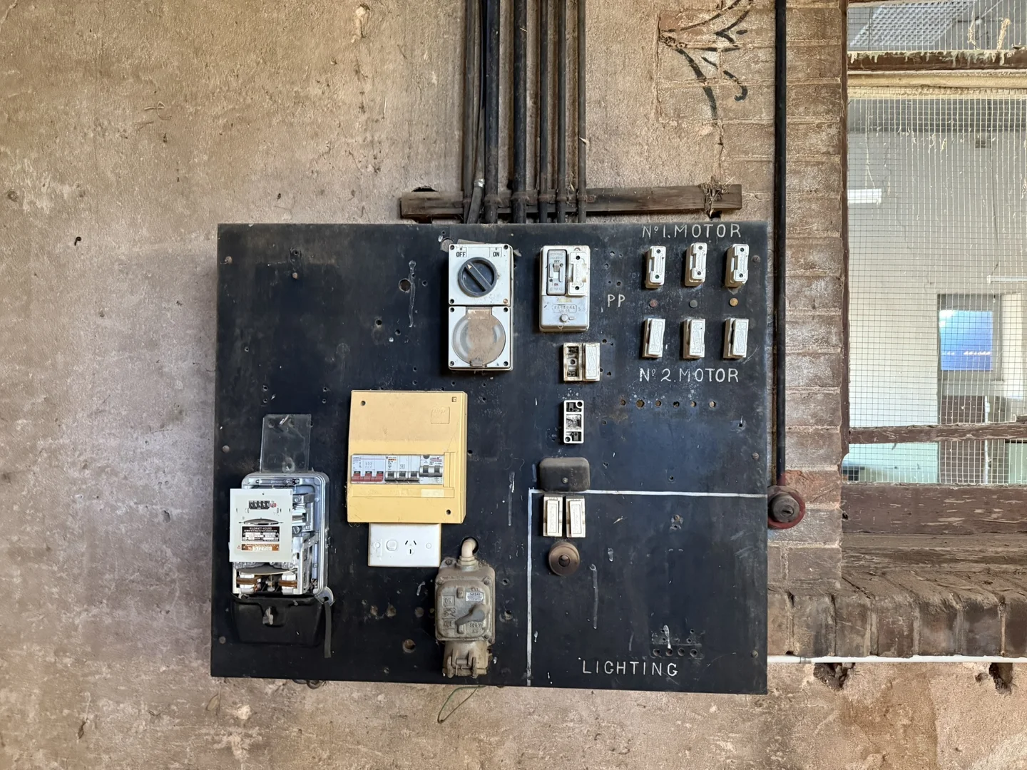 Image 12