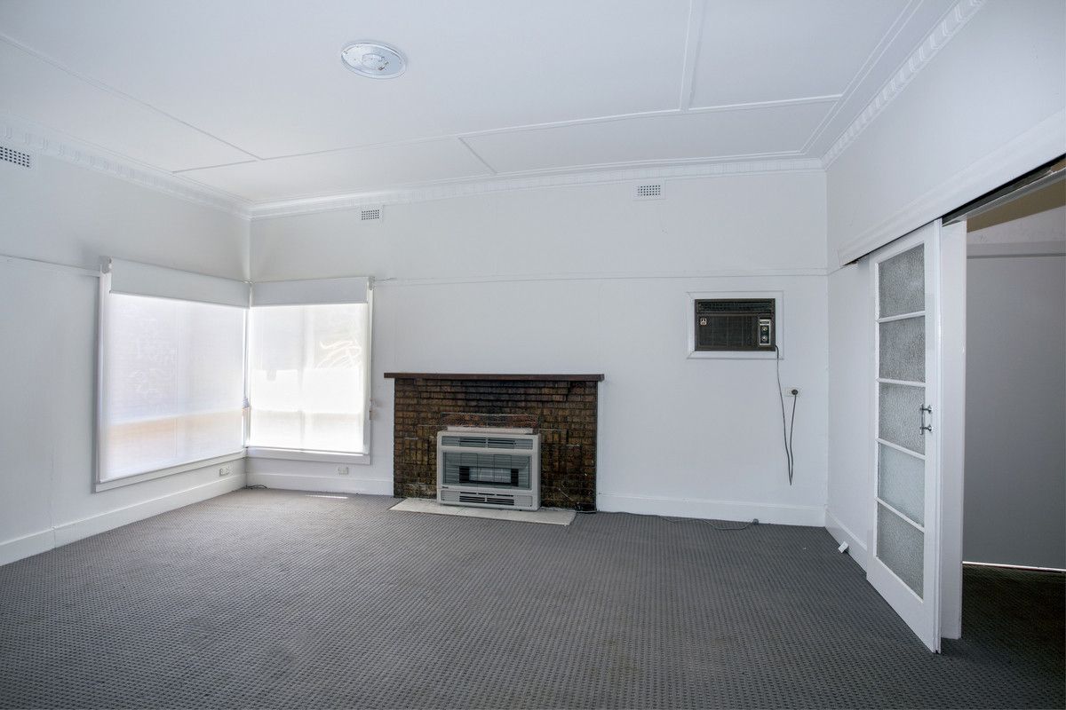 56-60 McBride Street, Cockatoo VIC 3781, Image 2