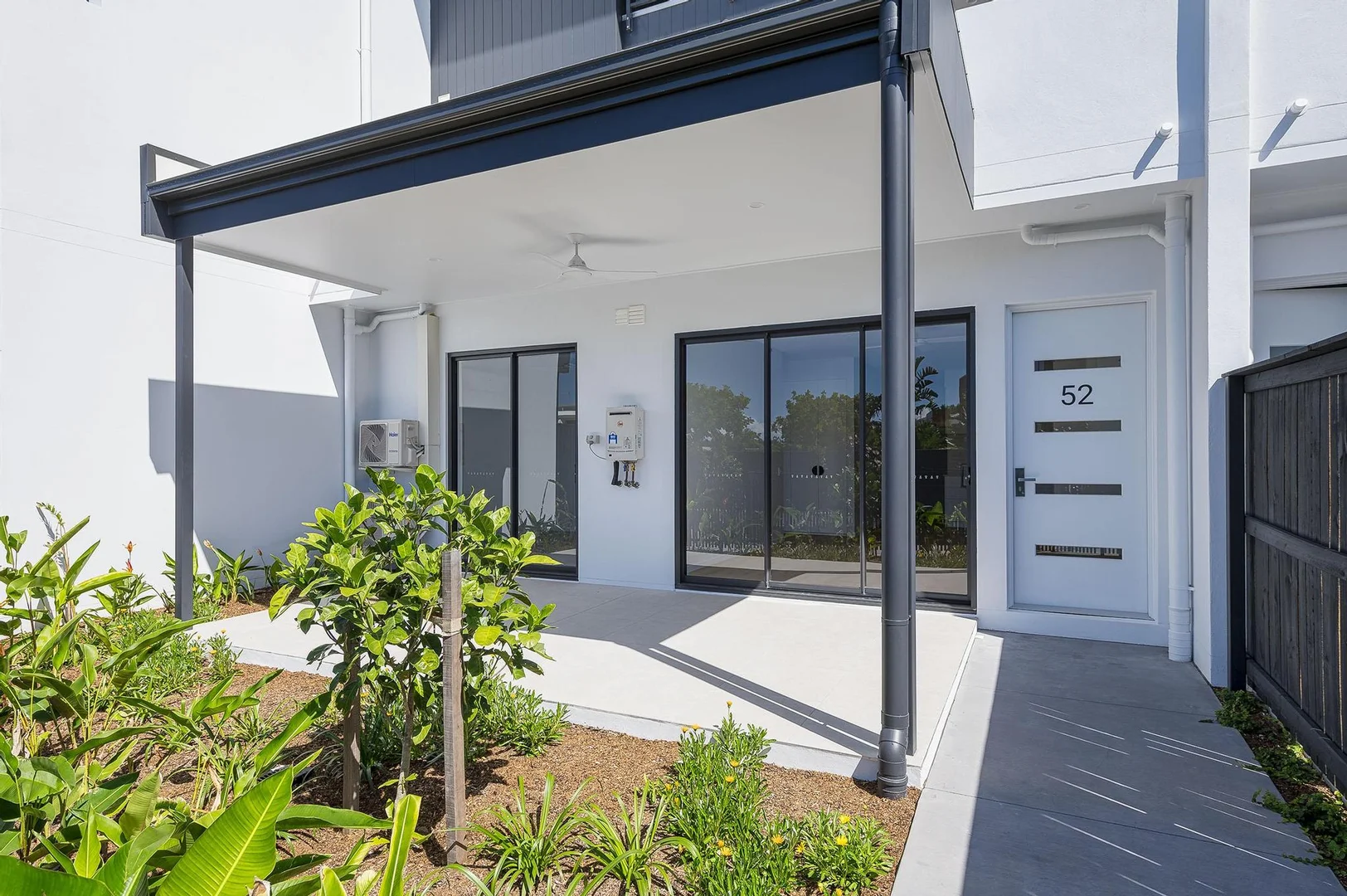 Additional image 11 of 52 Delta Cct, Hope Island QLD 4212