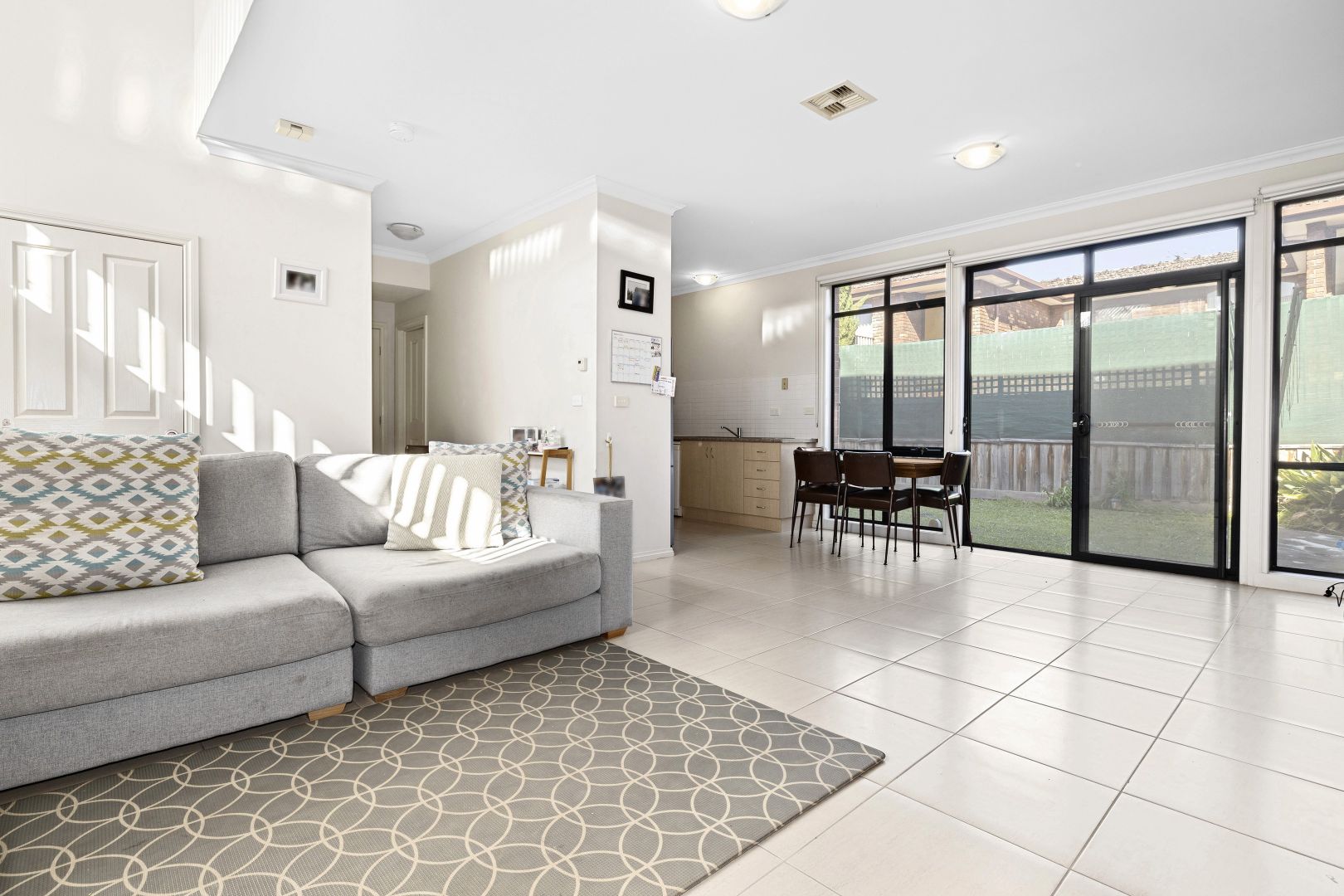 2/103 St Leonards Road, Ascot Vale VIC 3032, Image 1