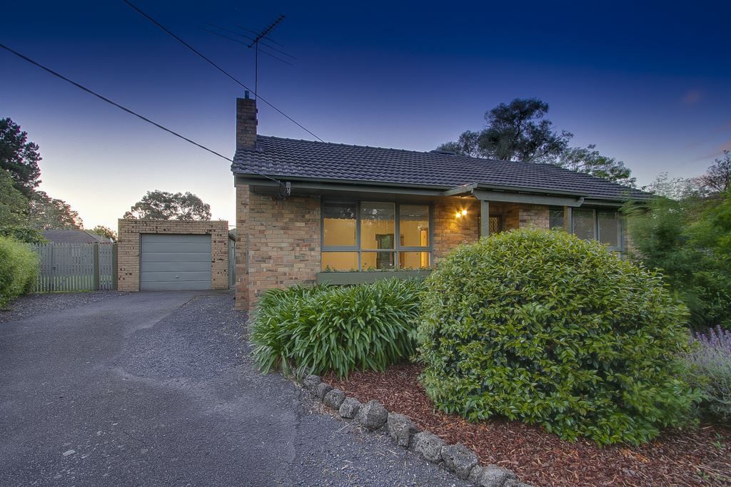 16 Medway Crescent, Boronia VIC 3155, Image 0