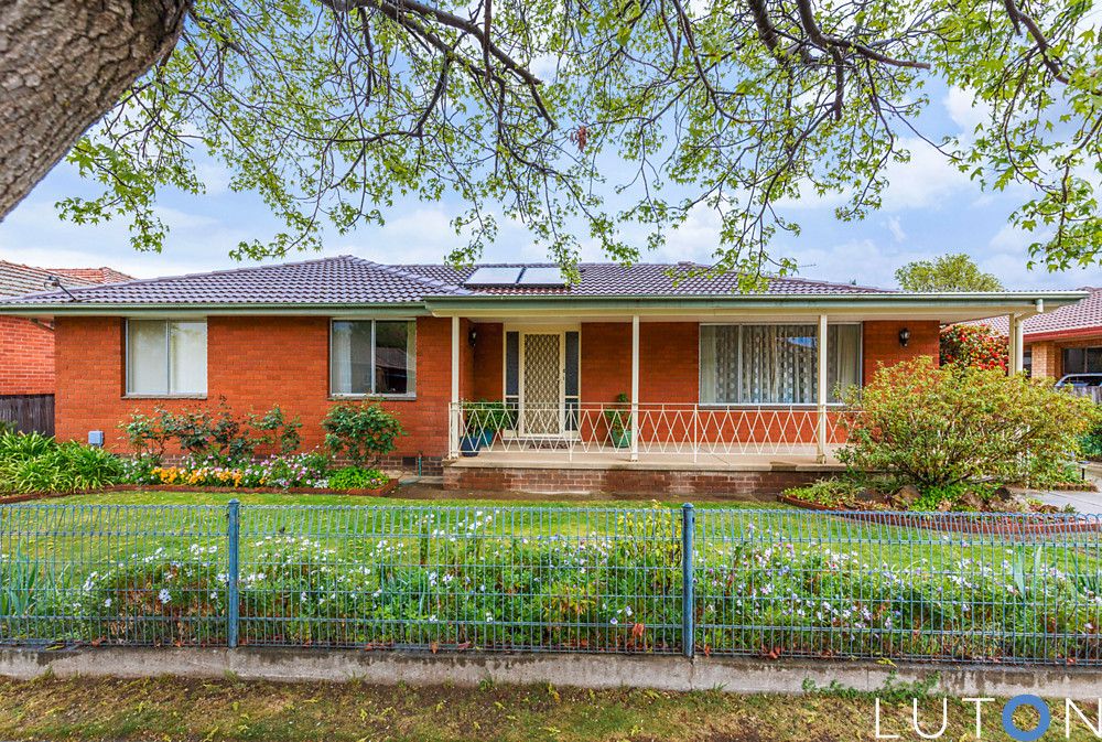 12 Albert Street, Queanbeyan NSW 2620 Domain