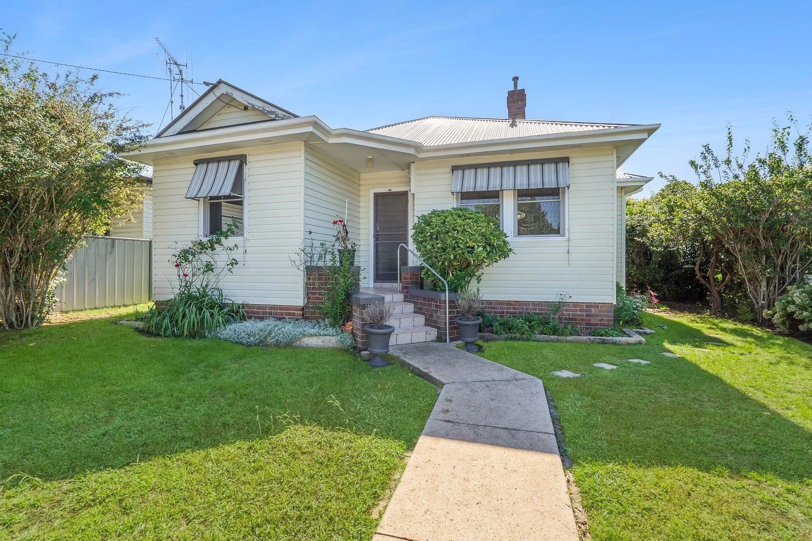 Primary image of 10 Wade Street, Crookwell NSW 2583