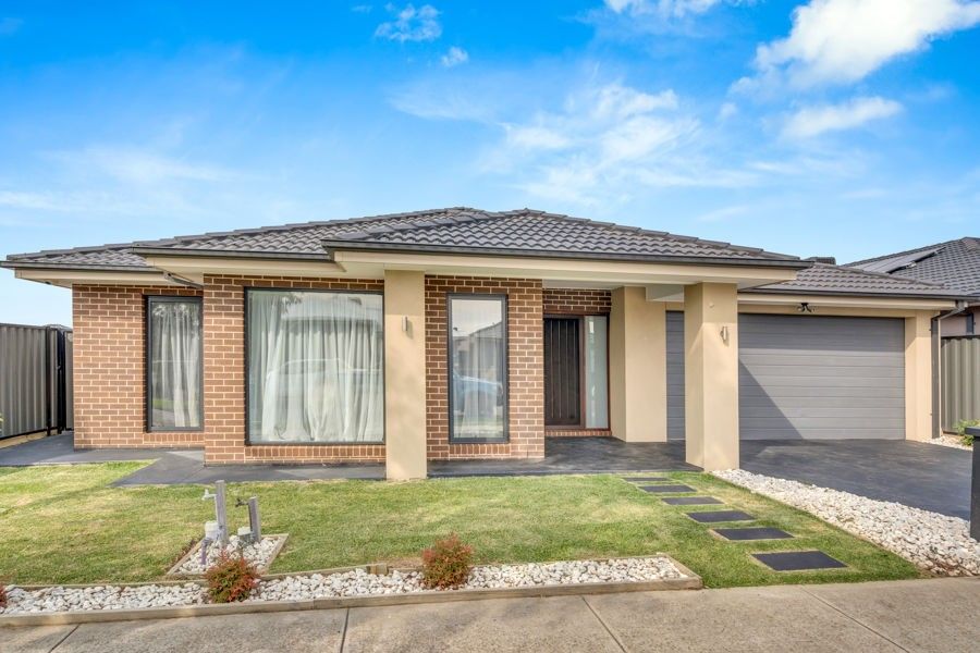 5 bedrooms House in 25 Admiration Drive CRAIGIEBURN VIC, 3064