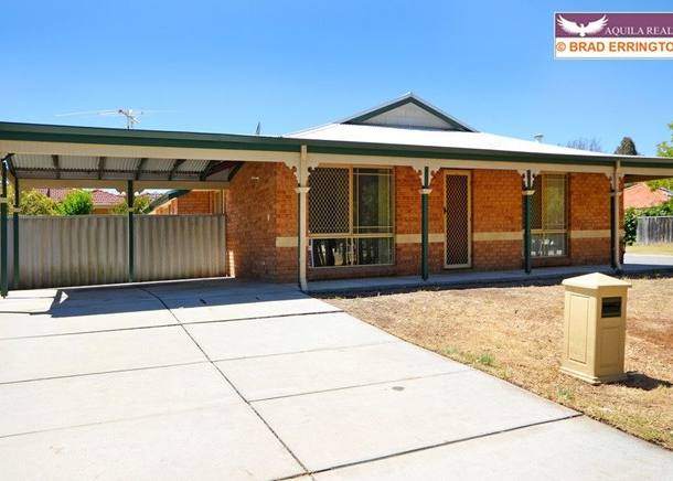 8 Cockman Cross, Stratton WA 6056