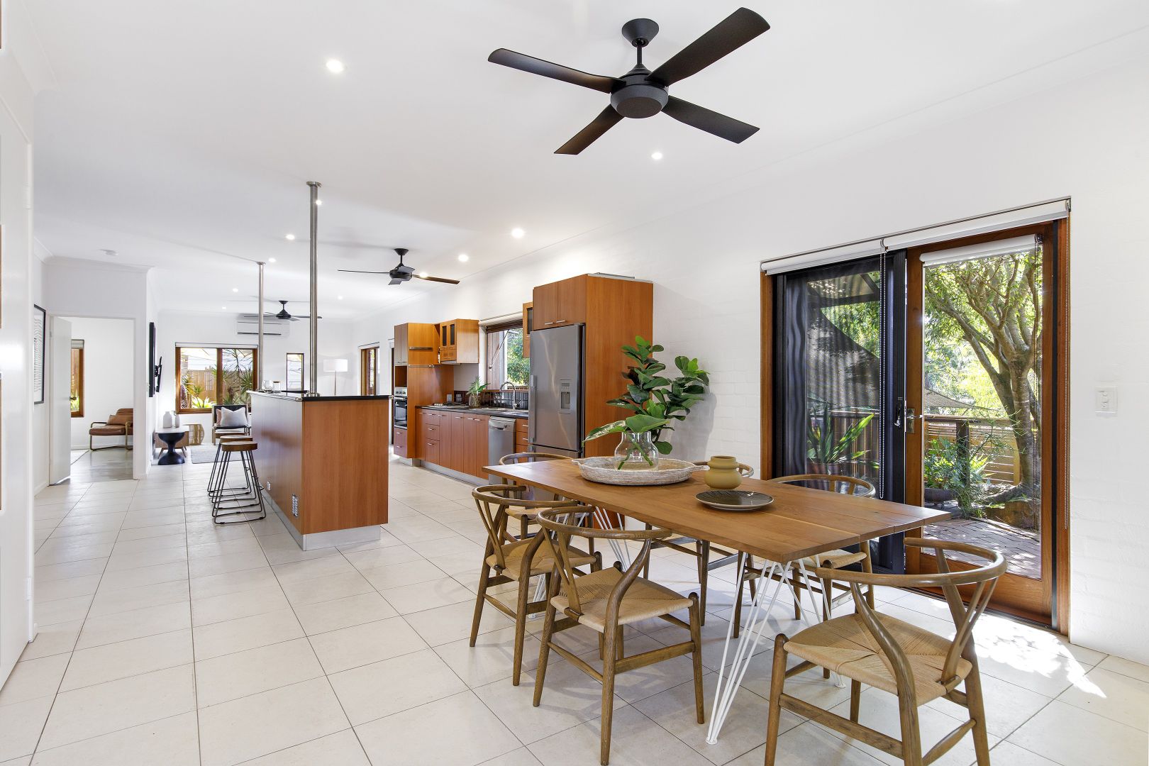 4 Lunar Crescent, Noosa Heads QLD 4567, Image 2