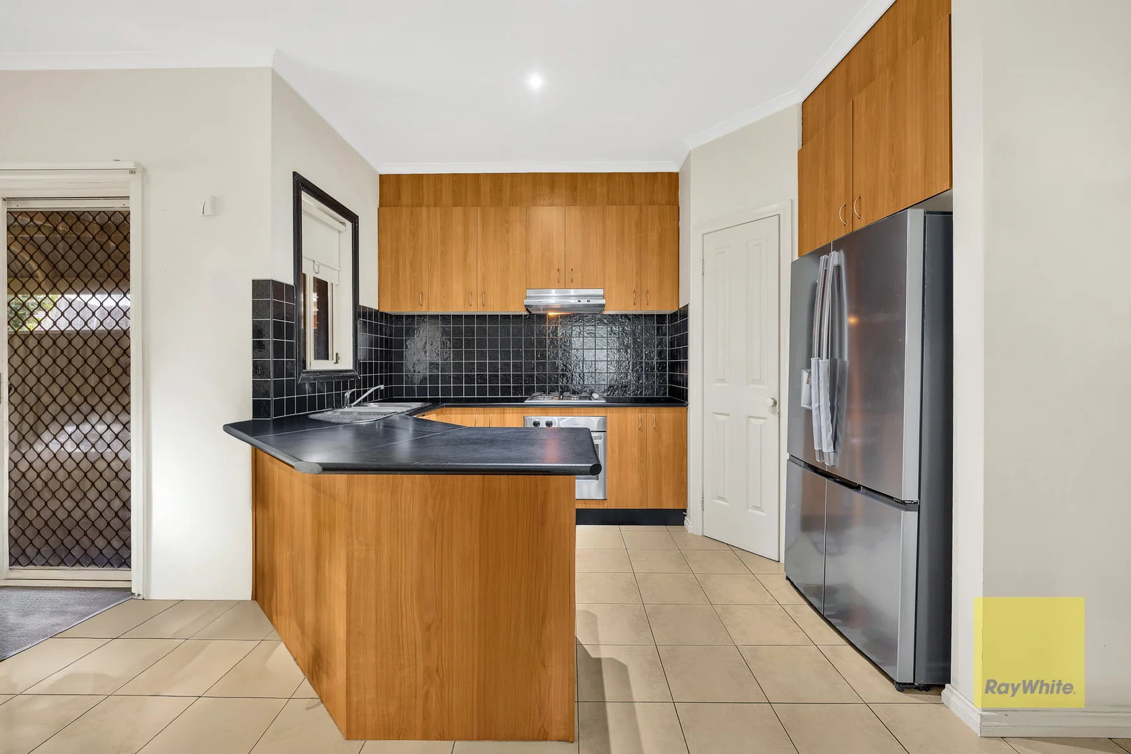 Additional image 8 of 29 Holmes Way, Caroline Springs VIC 3023