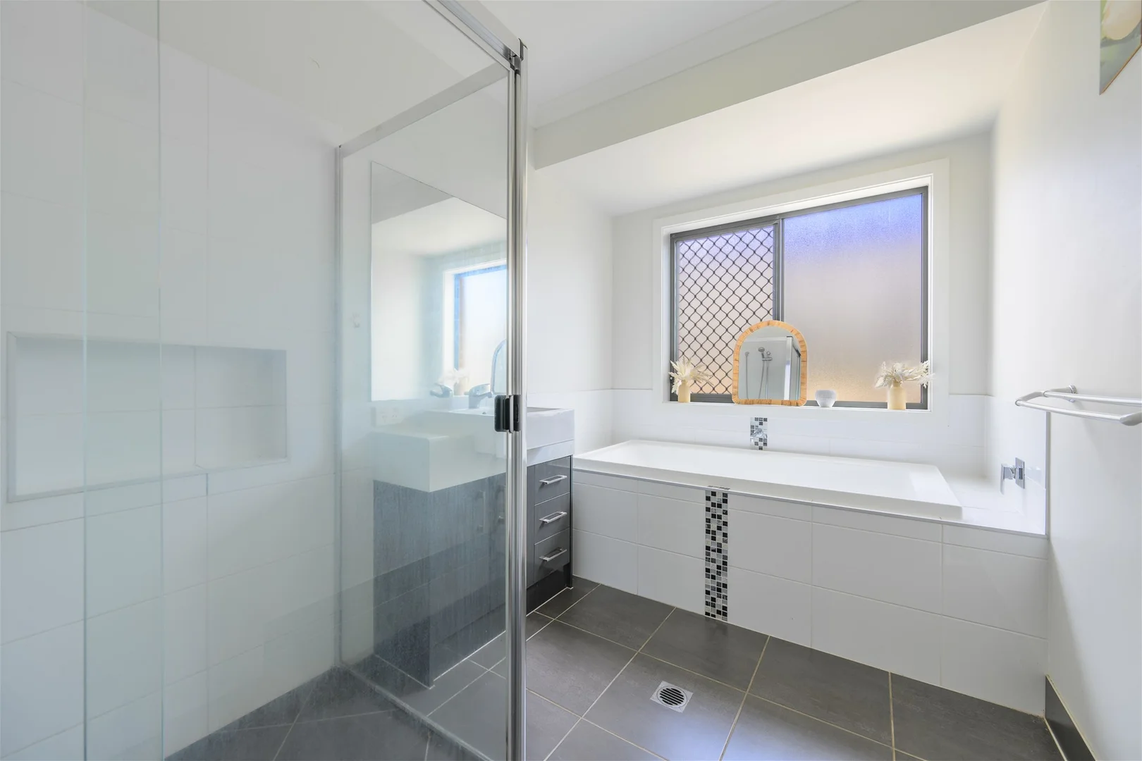 Additional image 12 of 8 Kurwongbah Street, Boyne Island QLD 4680