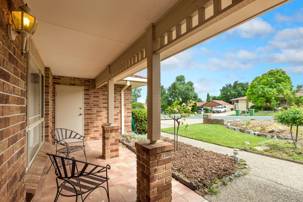 35 Jacaranda Drive, Jerrabomberra NSW 2619, Image 1