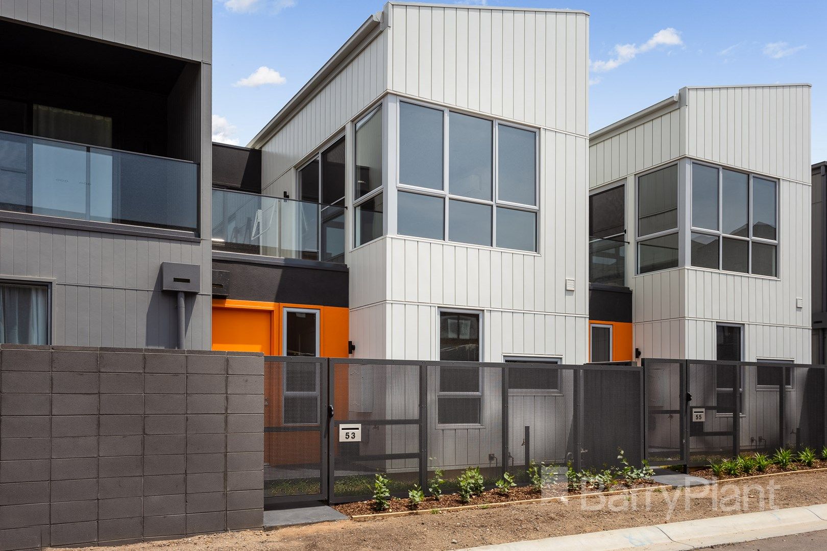 3 bedrooms House in 53 Zeta Crescent POINT COOK VIC, 3030