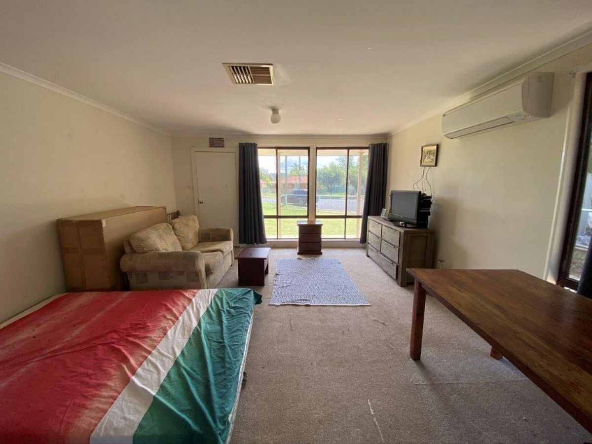 13 O'Keefe Place, Gunnedah NSW 2380, Image 2