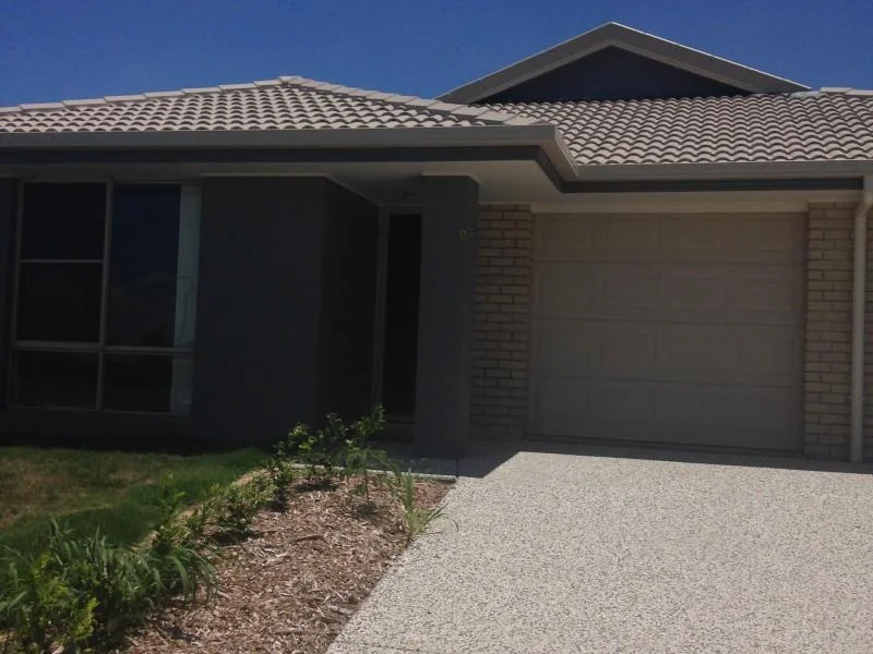 Primary image of 2/70 Kyoto St, Brassall QLD 4305