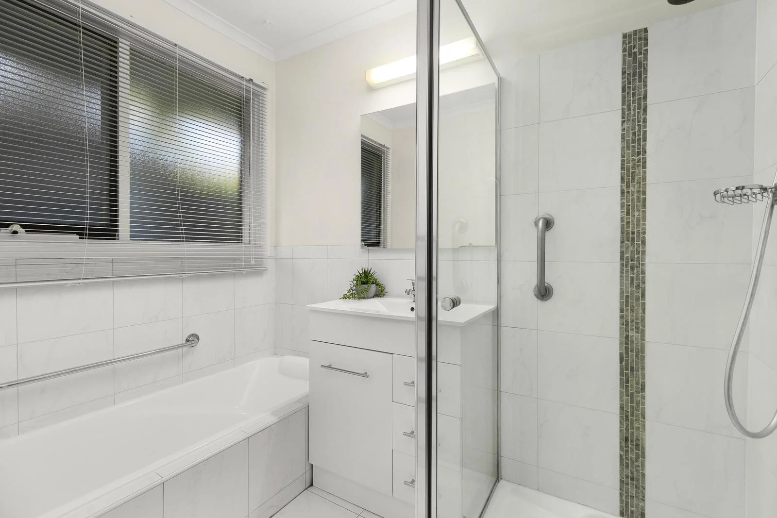 Additional image 10 of 369 Banyule Road, Viewbank VIC 3084