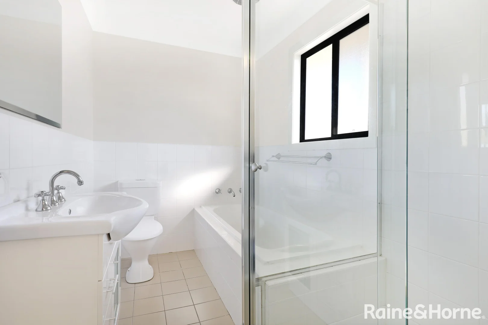 Additional image 5 of 4/18 Underwood Street, Corrimal NSW 2518