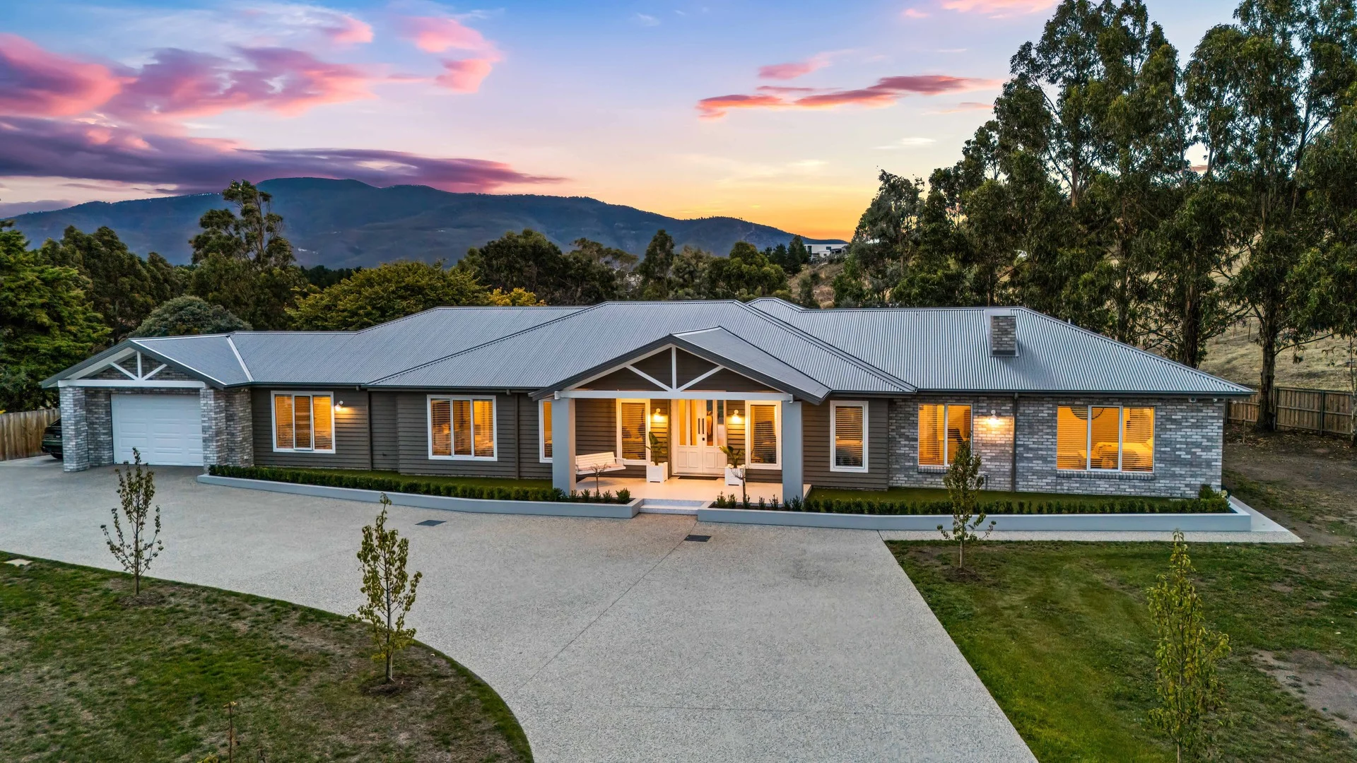 99 Old Beach Road, Old Beach TAS 7017