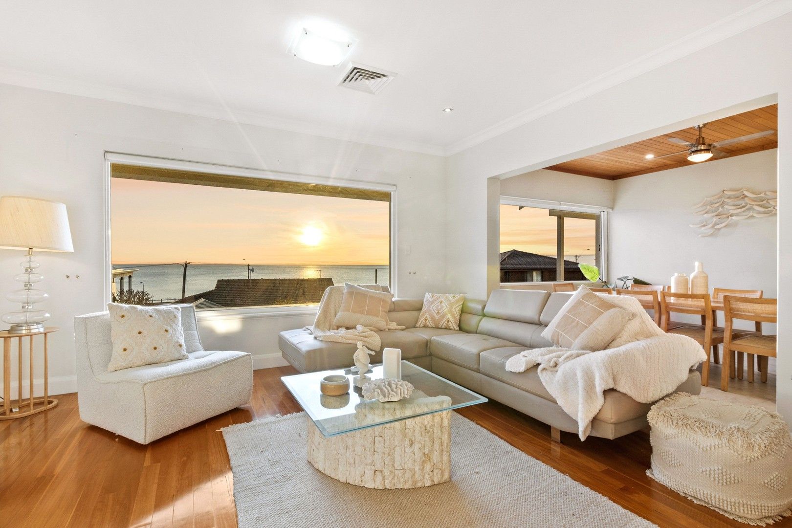 3 bedrooms Townhouse in UNIT 4/6 NORTH BEACH ROAD NORTH BEACH WA, 6020