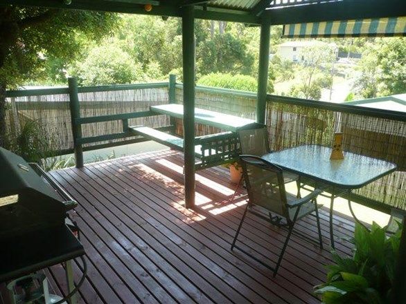 25 Sandra Street, FENNELL BAY NSW 2283, Image 0