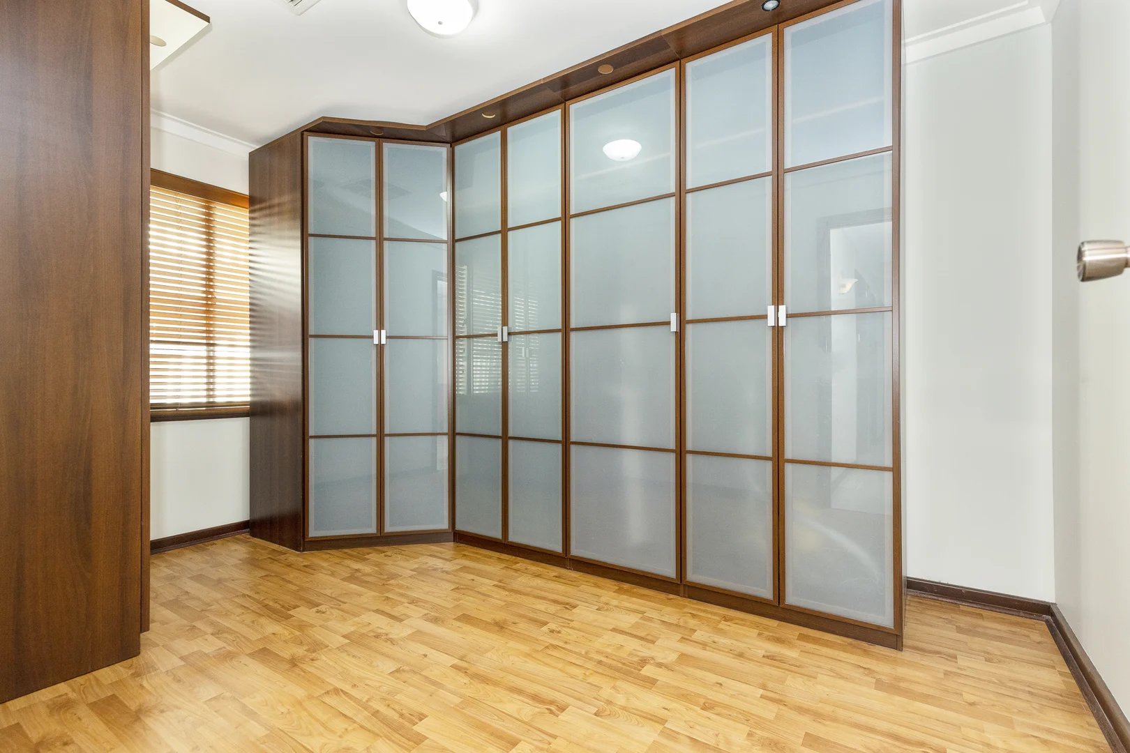 Additional image 16 of 253 Morley Drive, Dianella WA 6059