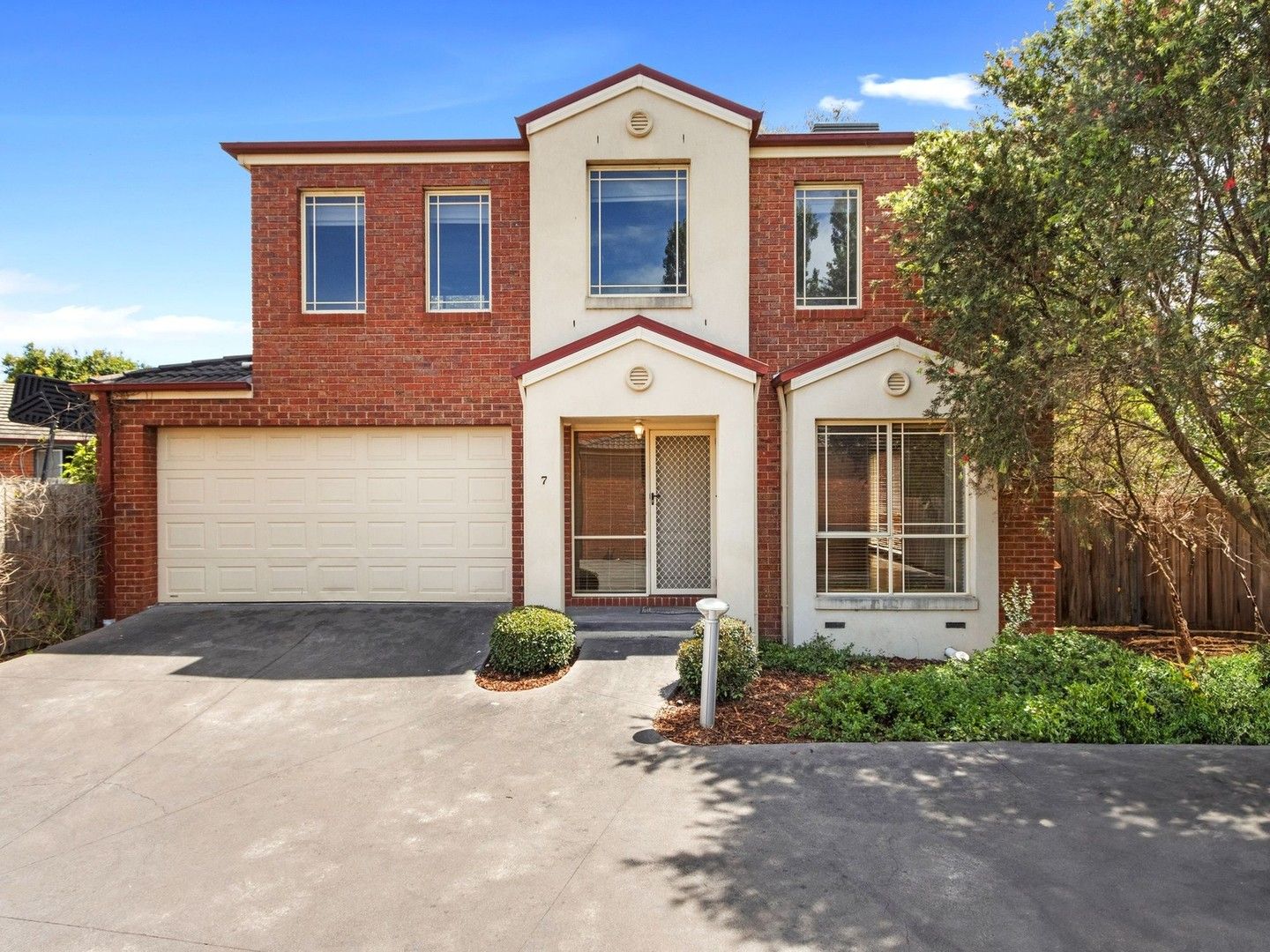 3 bedrooms Townhouse in 7/33-37 Karingal Street CROYDON NORTH VIC, 3136