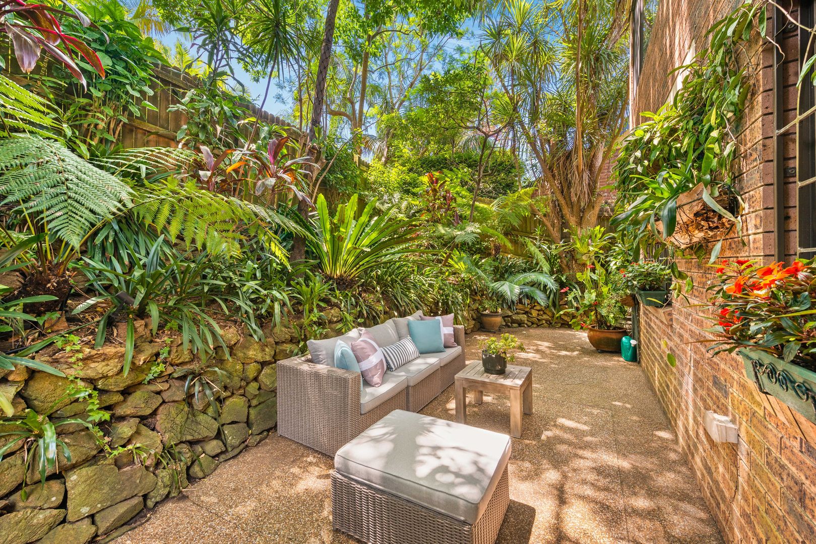 2/31-33 Gillies Street, Wollstonecraft NSW 2065, Image 1