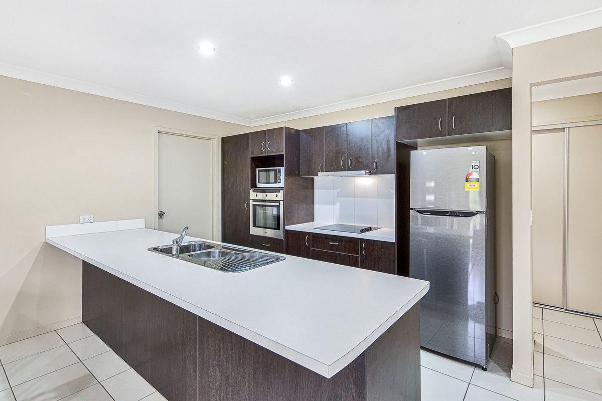 29 Kenilworth Crescent, Waterford QLD 4133, Image 1