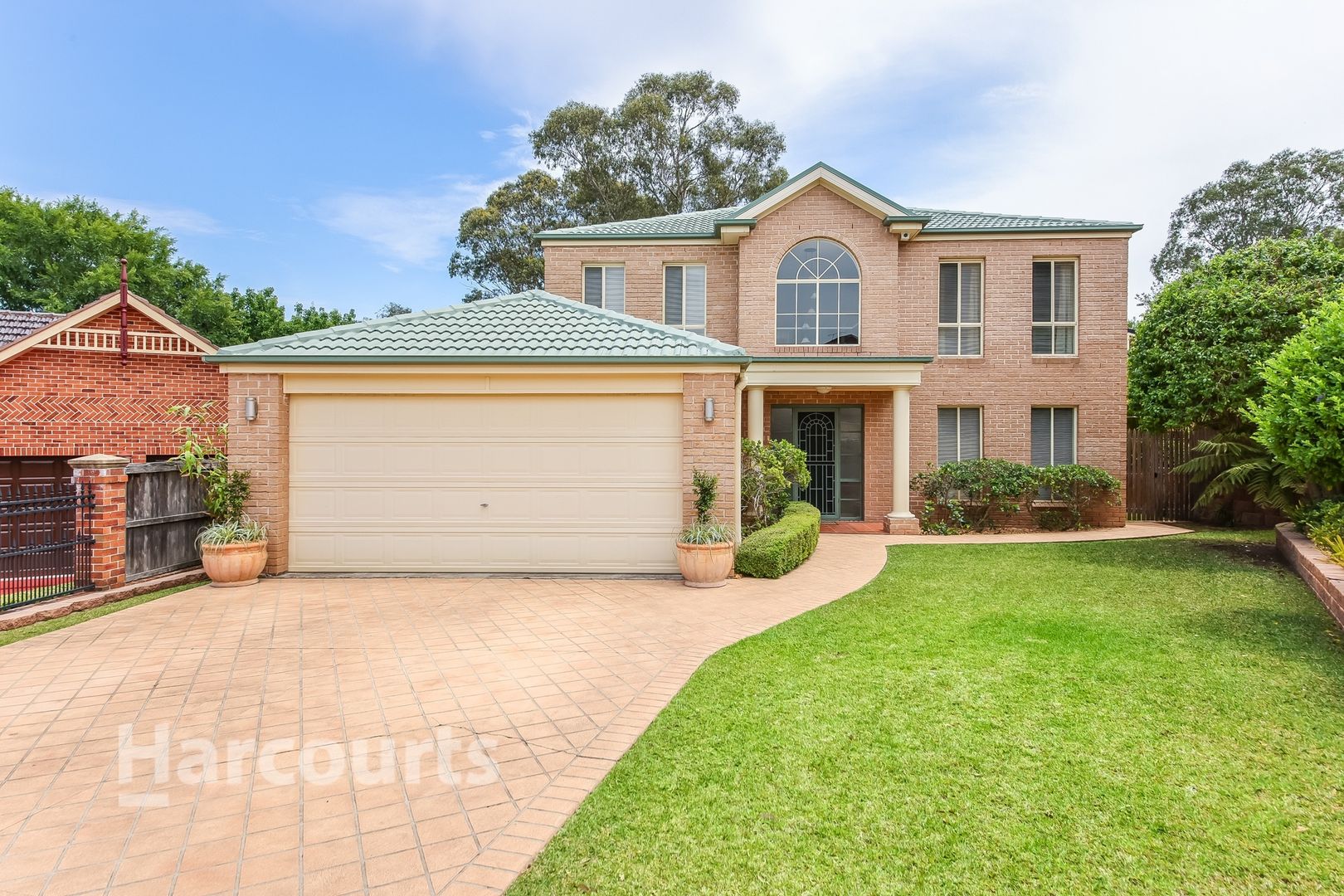 23 Glenavon Place, Glen Alpine NSW 2560, Image 1