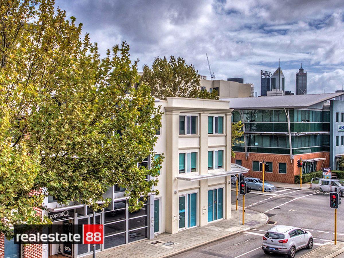 2 bedrooms Apartment / Unit / Flat in 18/118 Royal Street EAST PERTH WA, 6004