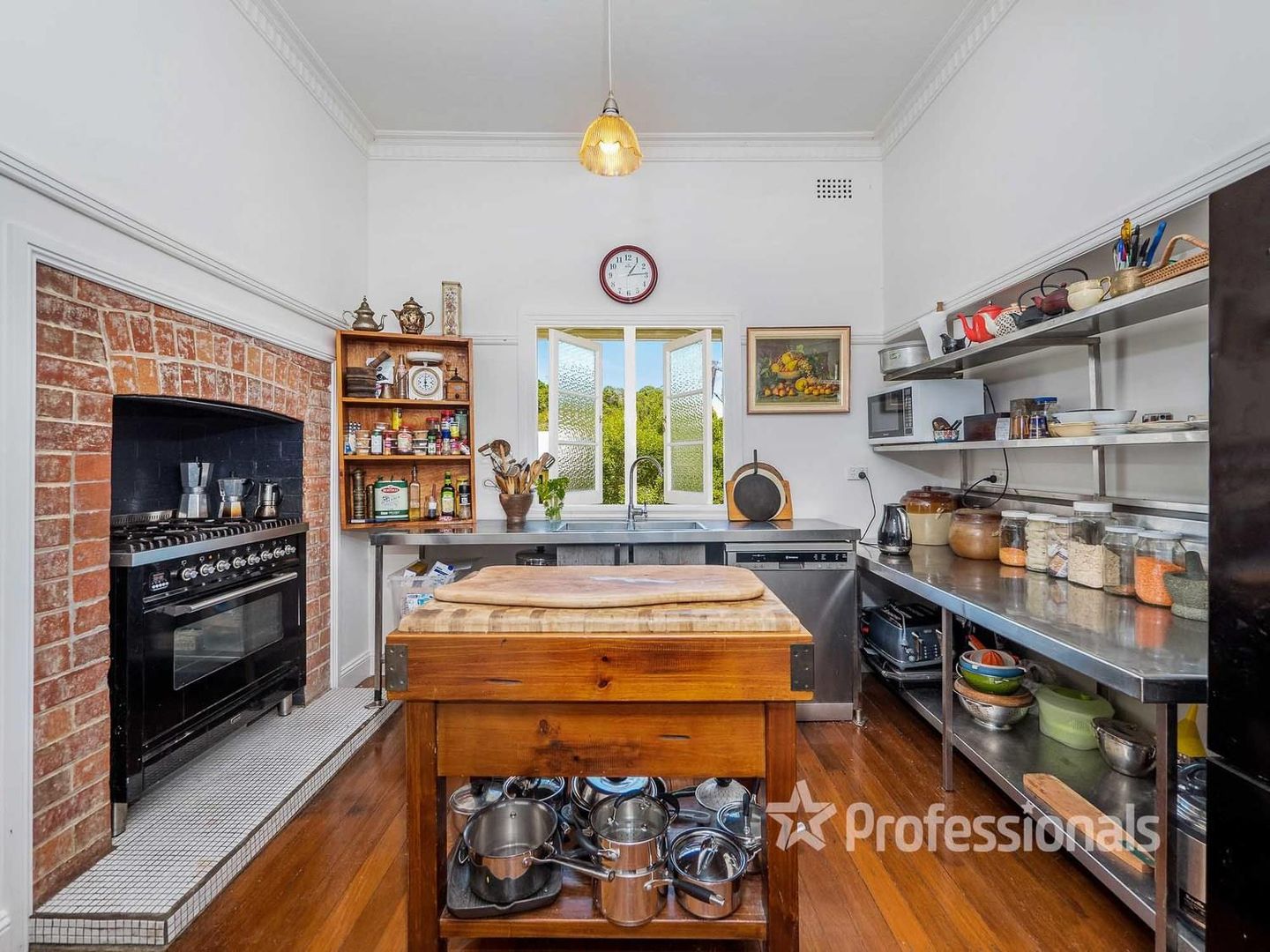 18 Bent Street, Lismore NSW 2480, Image 1