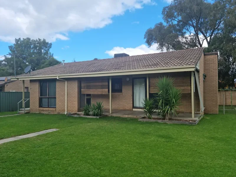 14 Goolagar Crescent, Springdale Heights NSW 2641