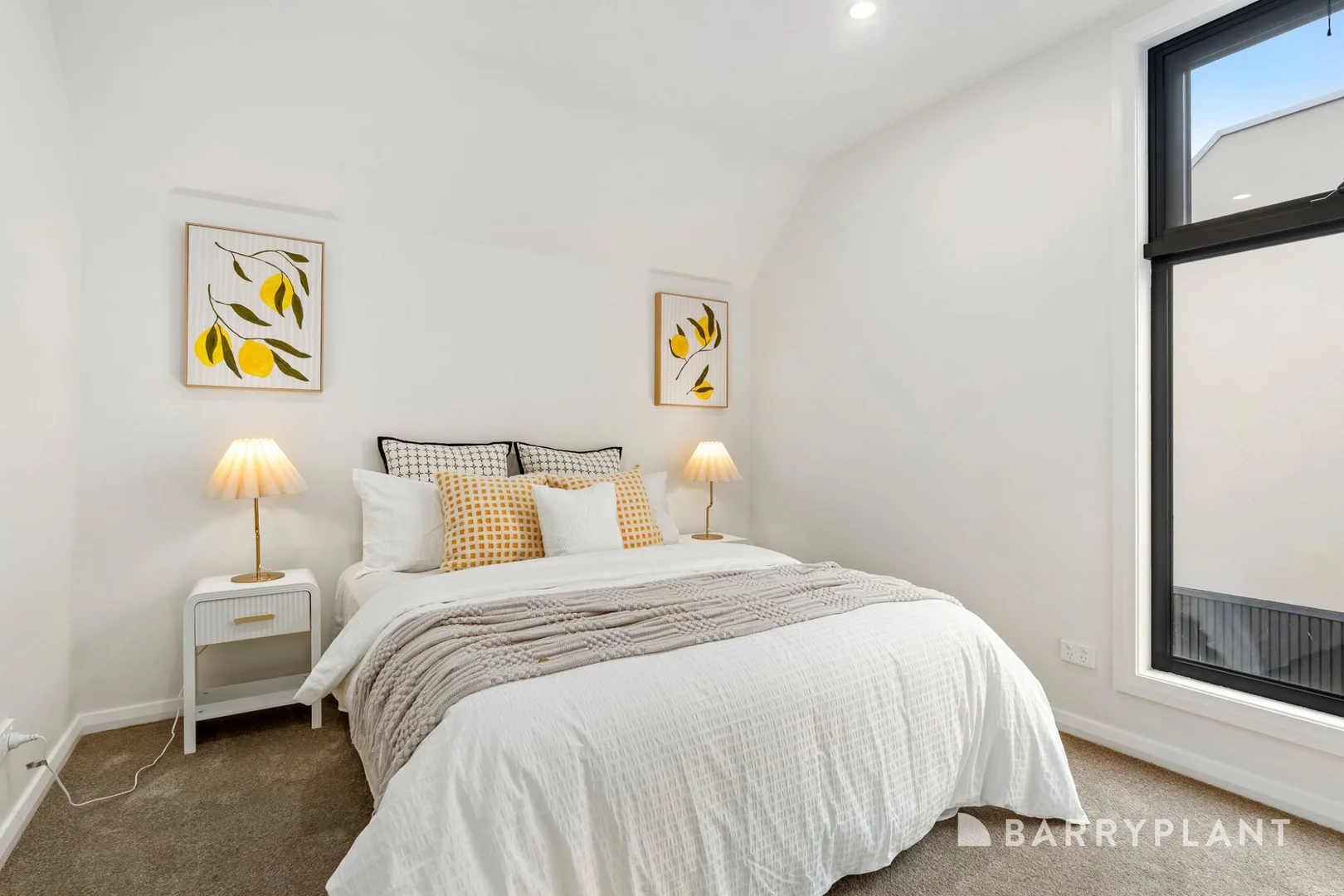 Additional image 8 of 3/230 Hull Road, Mooroolbark VIC 3138