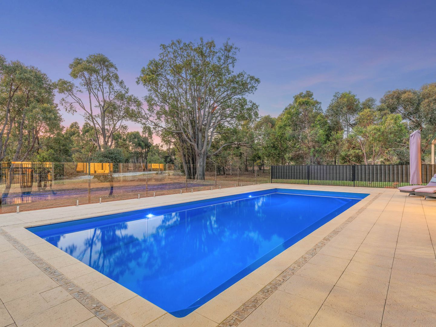 8 Barcelona Drive, Brigadoon WA 6069, Image 2