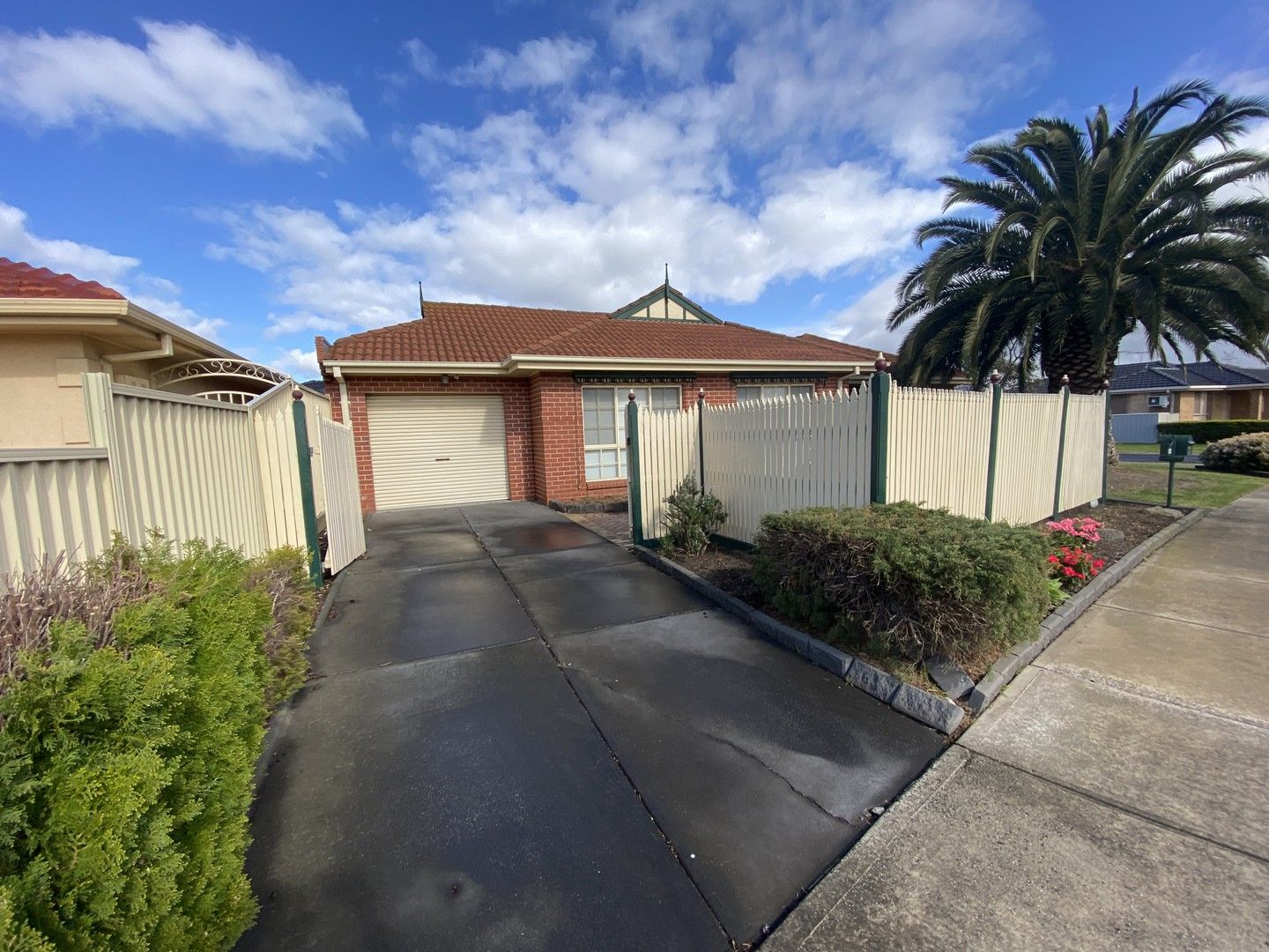 20 Hassett Crescent, Keilor East VIC 3033 House For Rent 520 Domain