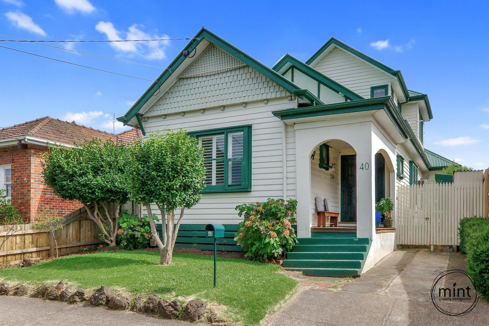 3 bedrooms House in 40 Disraeli Grove PASCOE VALE SOUTH VIC, 3044