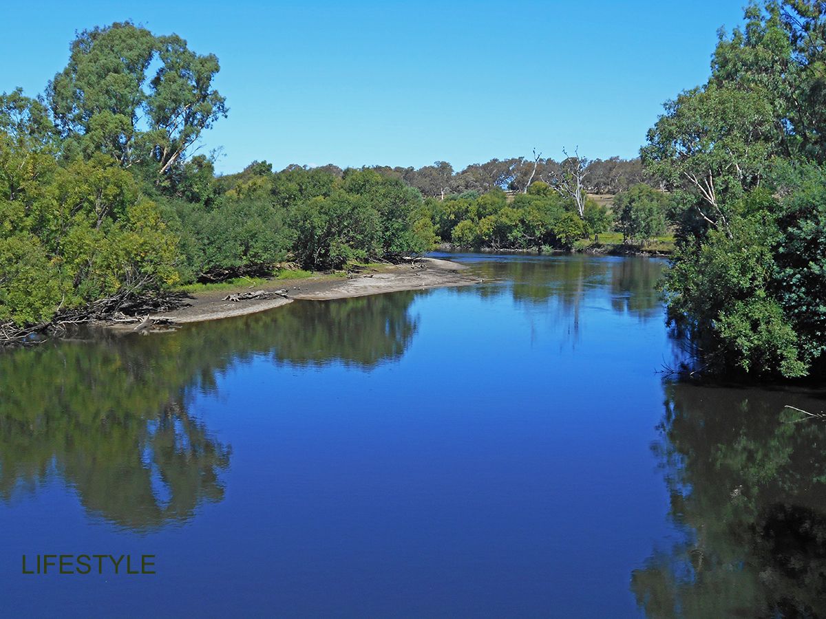 17-27 Murray River Road, Tintaldra VIC 3708, Image 1