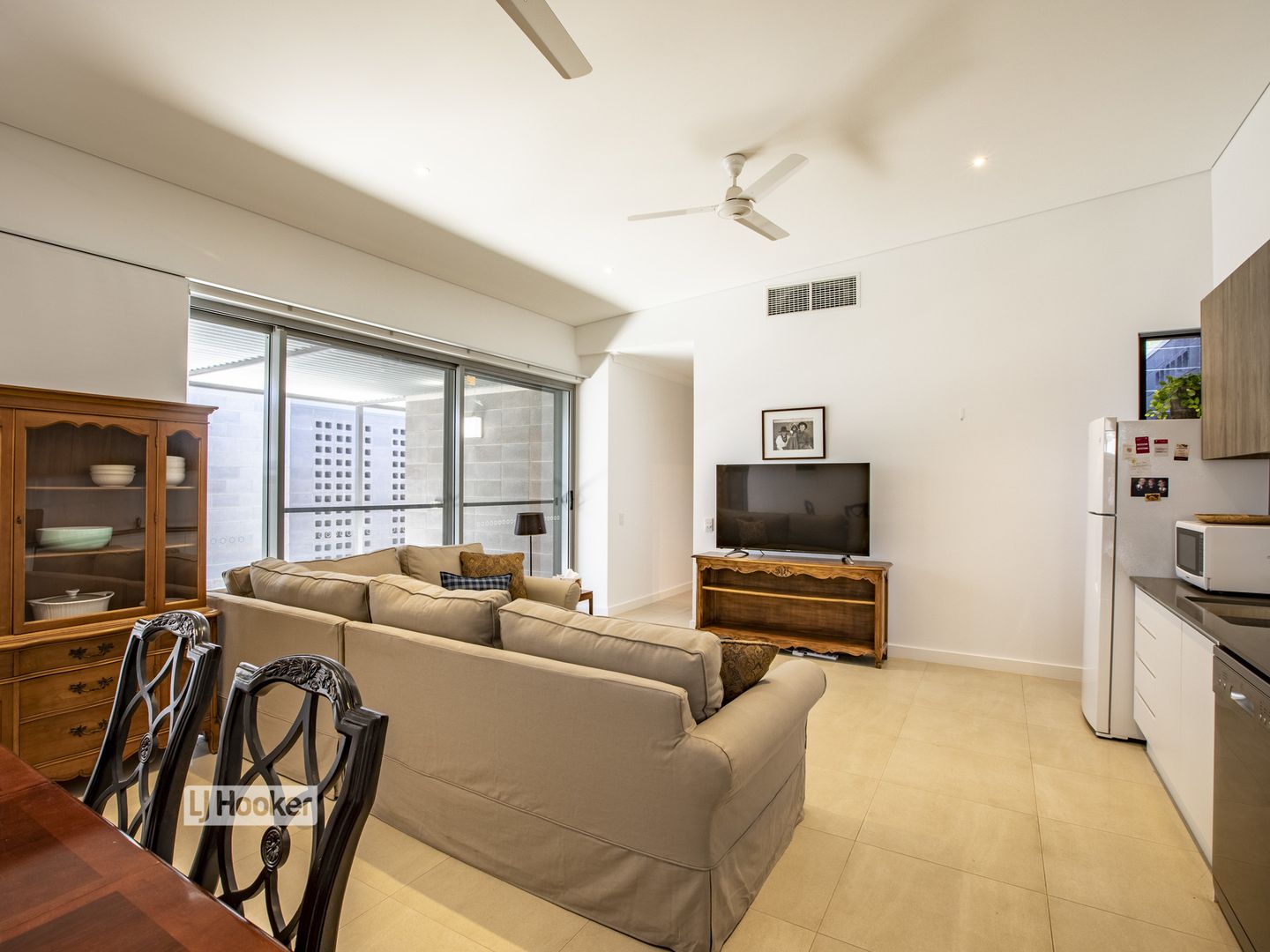 3/27 Head Street, Braitling NT 0870, Image 2