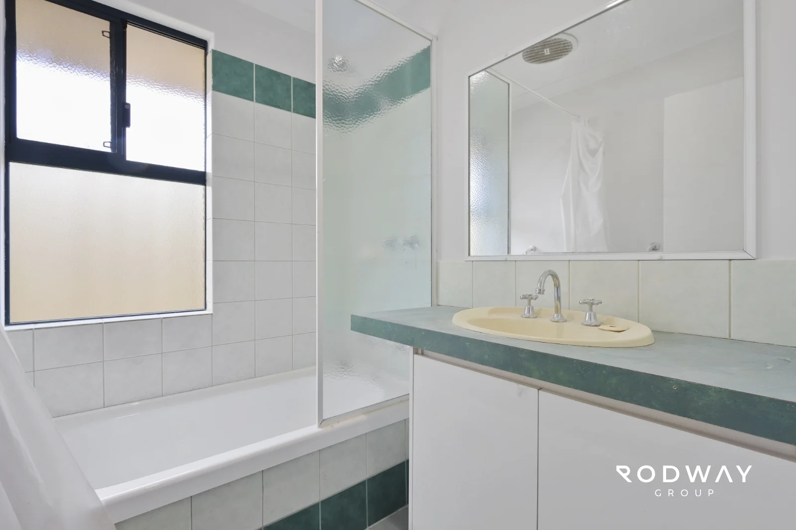 Additional image 15 of 8 Vancouver Circle, Waikiki WA 6169