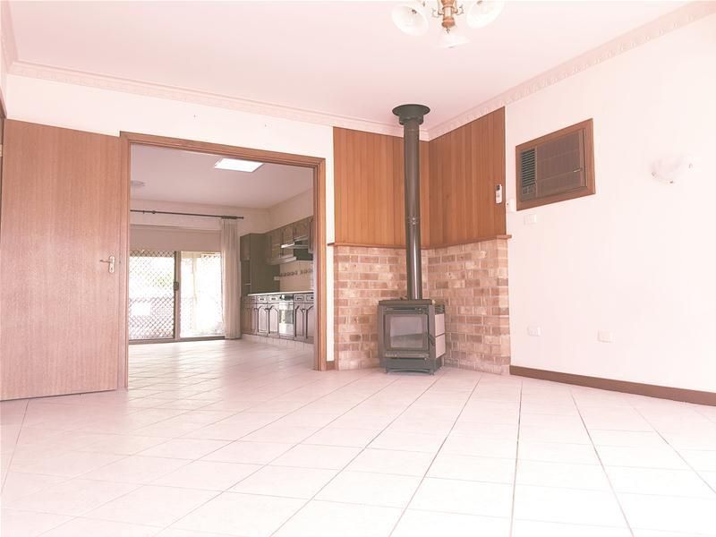 9 Christie Avenue, Christies Beach SA 5165, Image 2