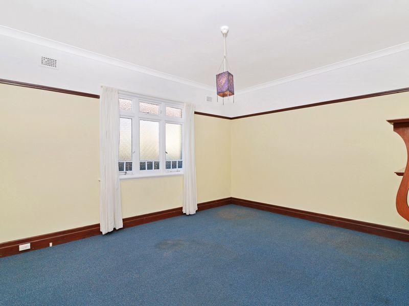 11 Carshalton Street, Croydon NSW 2132, Image 1