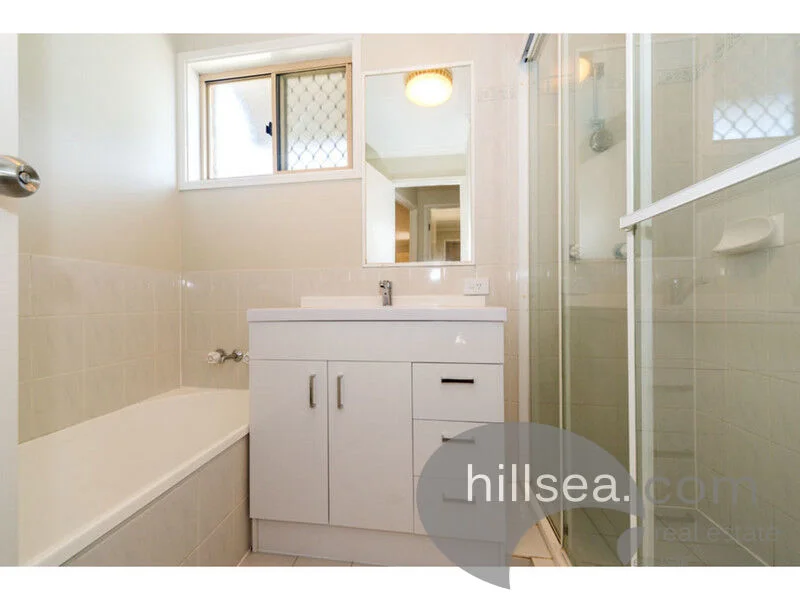 Additional image 9 of 27 River Oak Drive, Helensvale QLD 4212