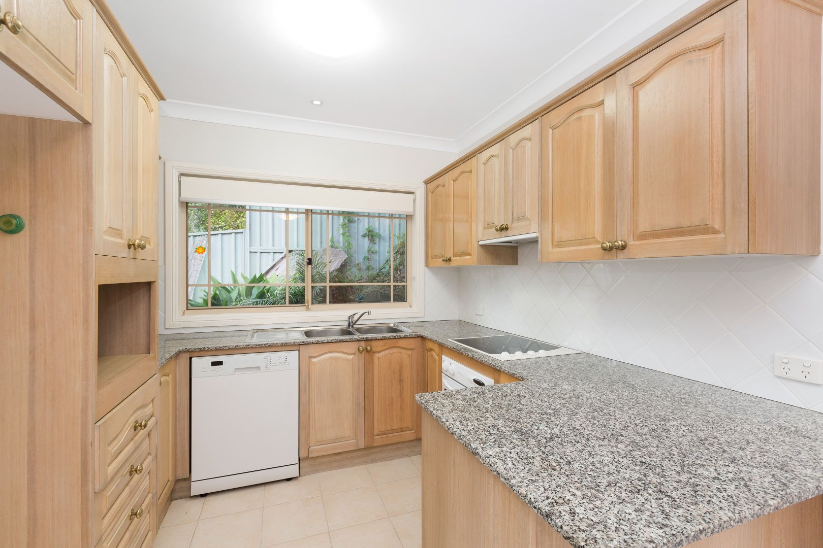 4/25 Como Road, Oyster Bay NSW 2225, Image 2