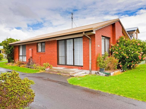 1/25 Montrose Avenue, Apollo Bay VIC 3233