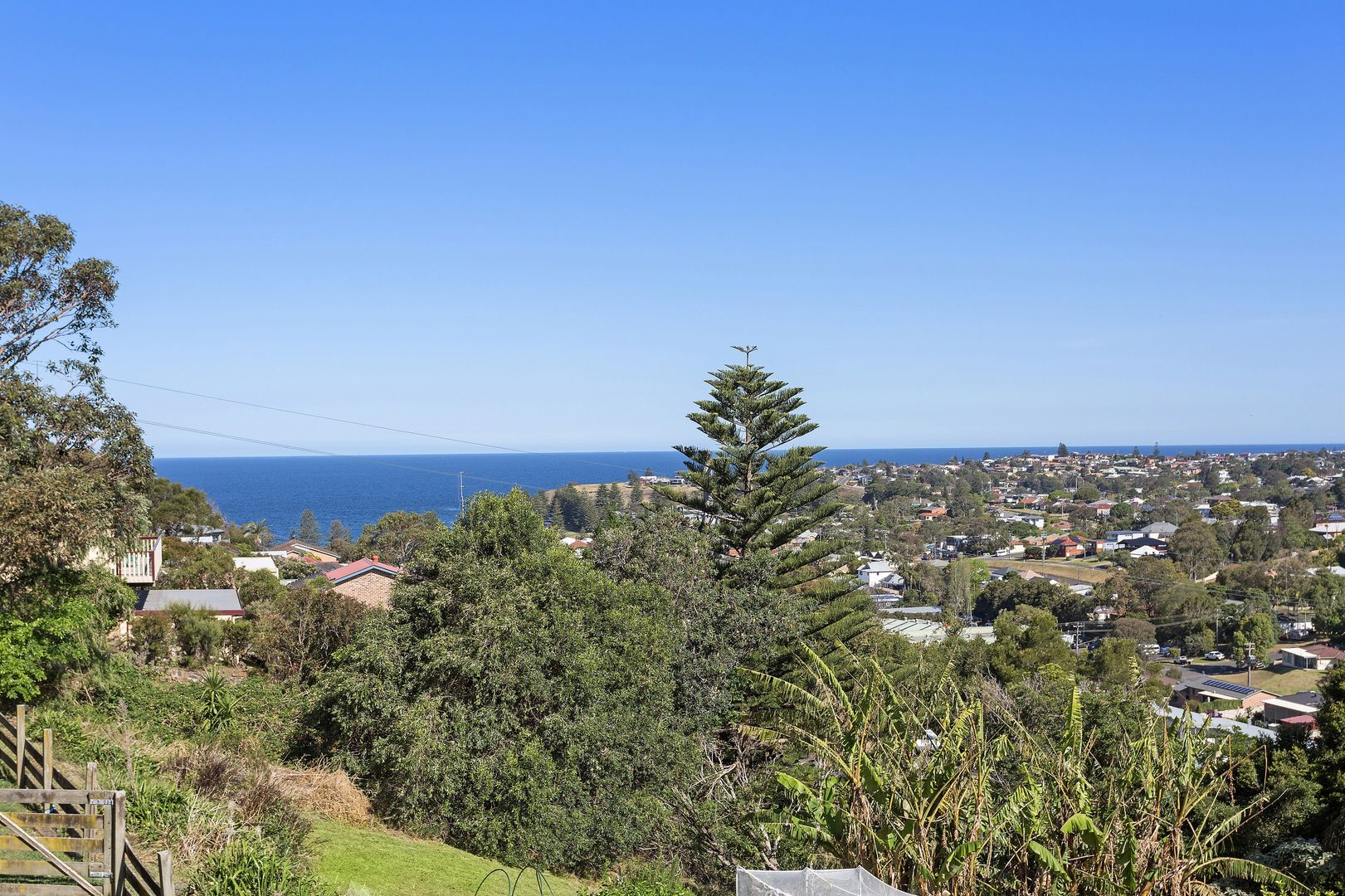 3 Irvine Street, Kiama NSW 2533, Image 2