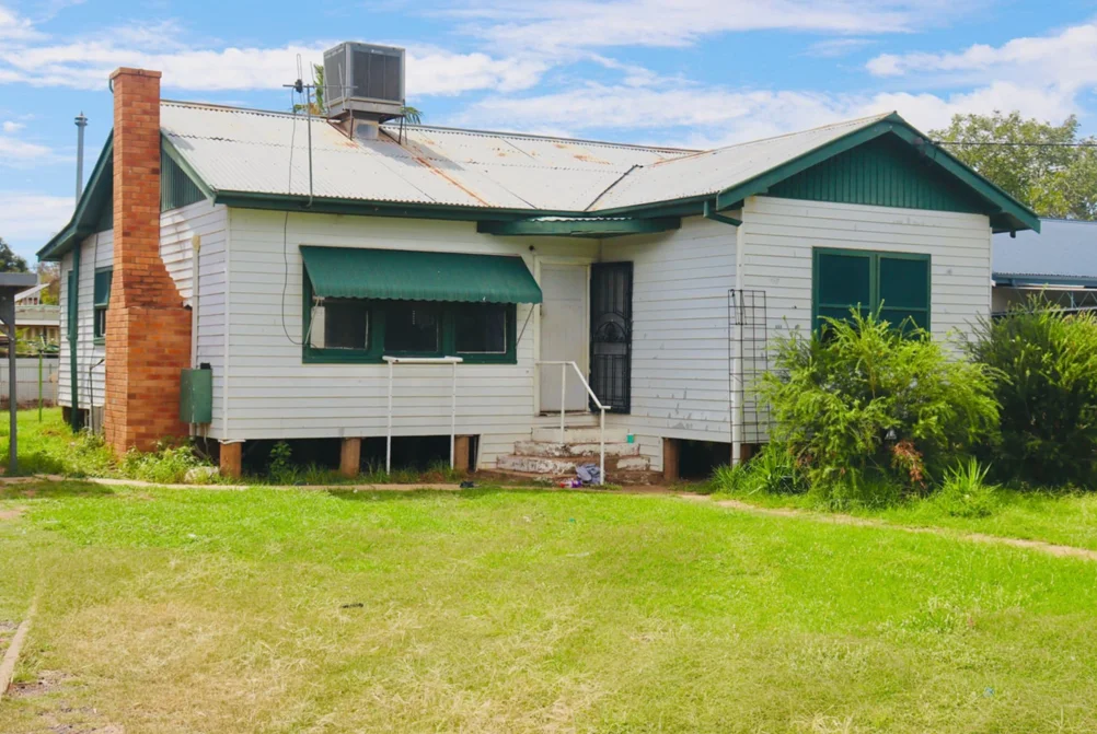 Primary image of 88 Chester Street, Warren NSW 2824