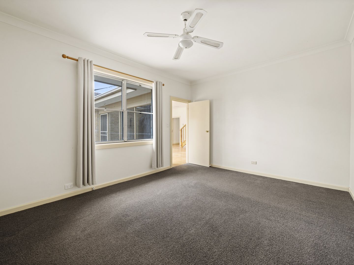 18 George Say Court, Benalla VIC 3672, Image 2