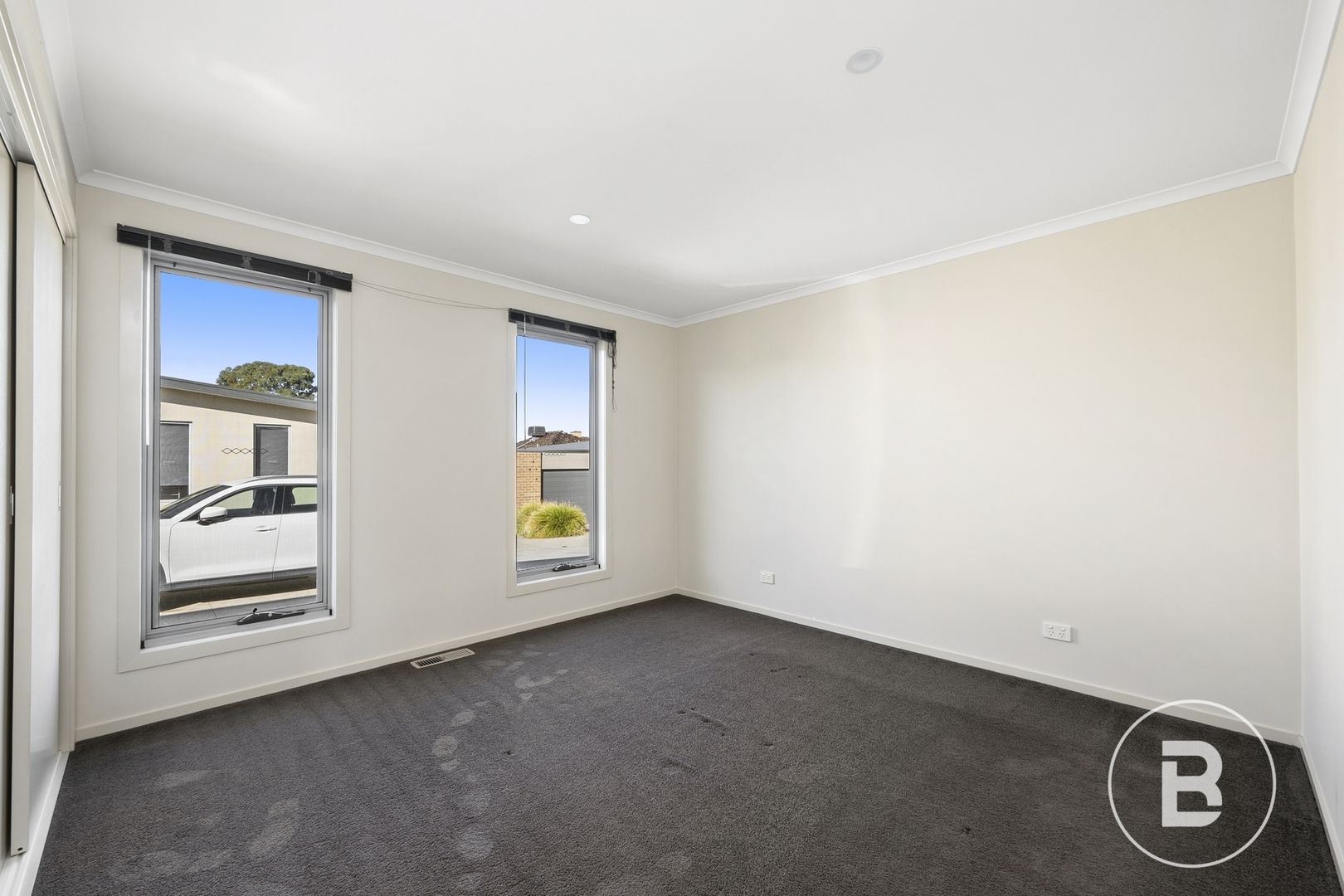 5/116 Gillies Street, Maryborough VIC 3465, Image 2