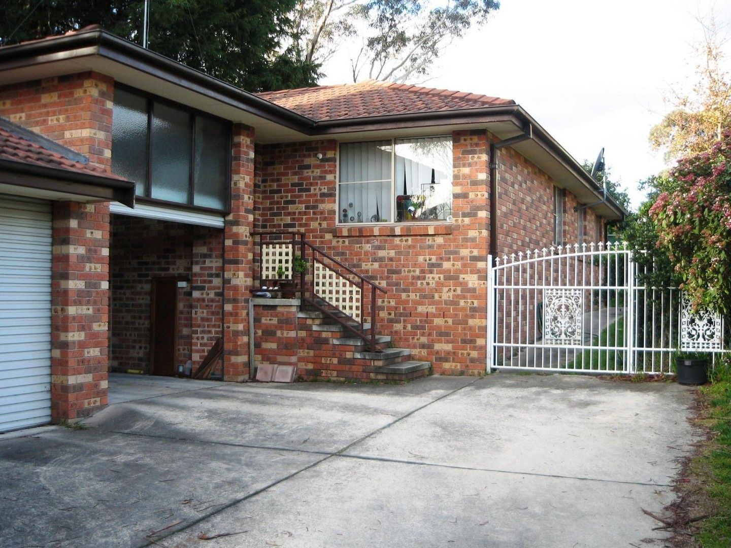 3 bedrooms House in 27B Paris Parade KATOOMBA NSW, 2780