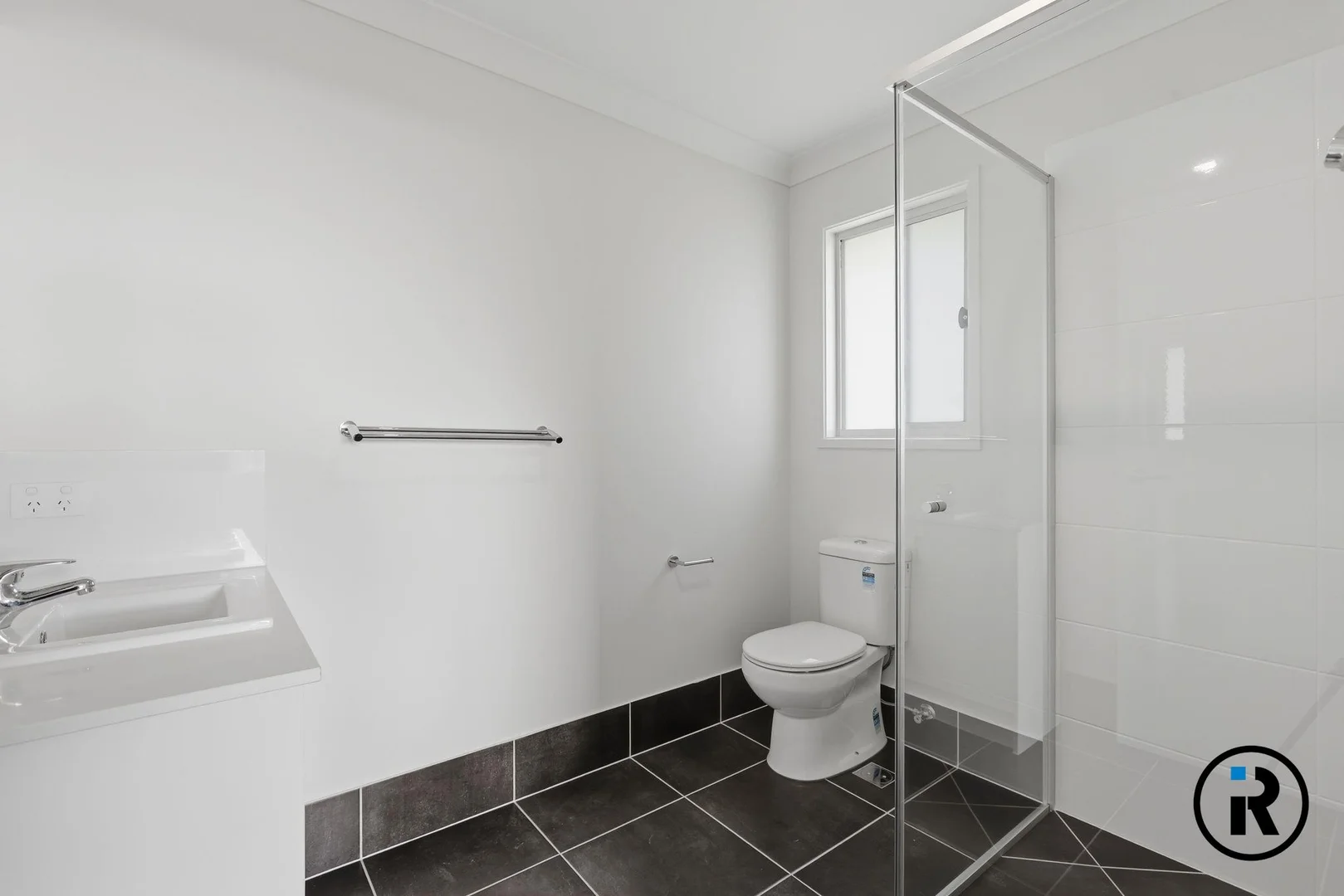 Additional image 8 of 27 Olympus Drive, White Rock QLD 4306