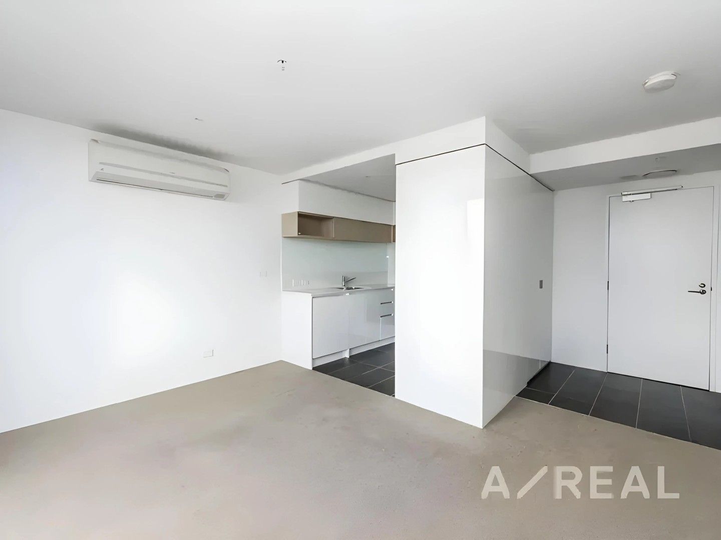 1 bedrooms Apartment / Unit / Flat in 519/2 Golding Street HAWTHORN VIC, 3122