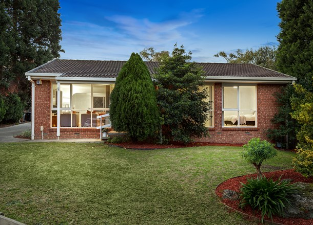 1/3 Mcghee Avenue, Mitcham VIC 3132